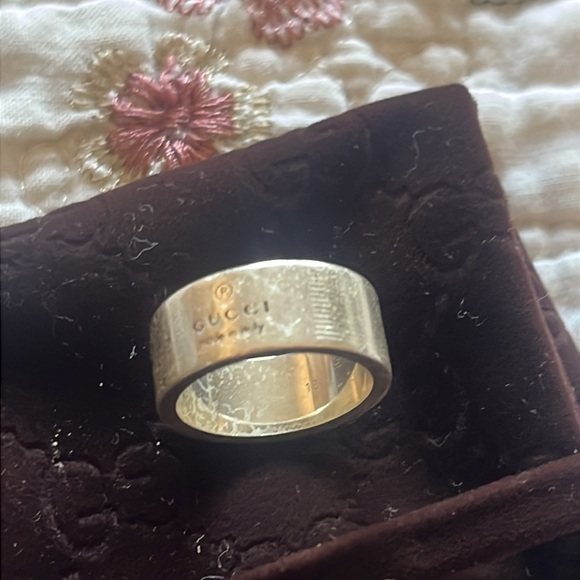 Gucci Silver Ring - Picture 1 of 5